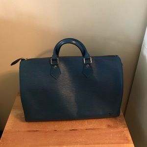 Louis Vuitton Epi Speedy 40 in Toledo Blue